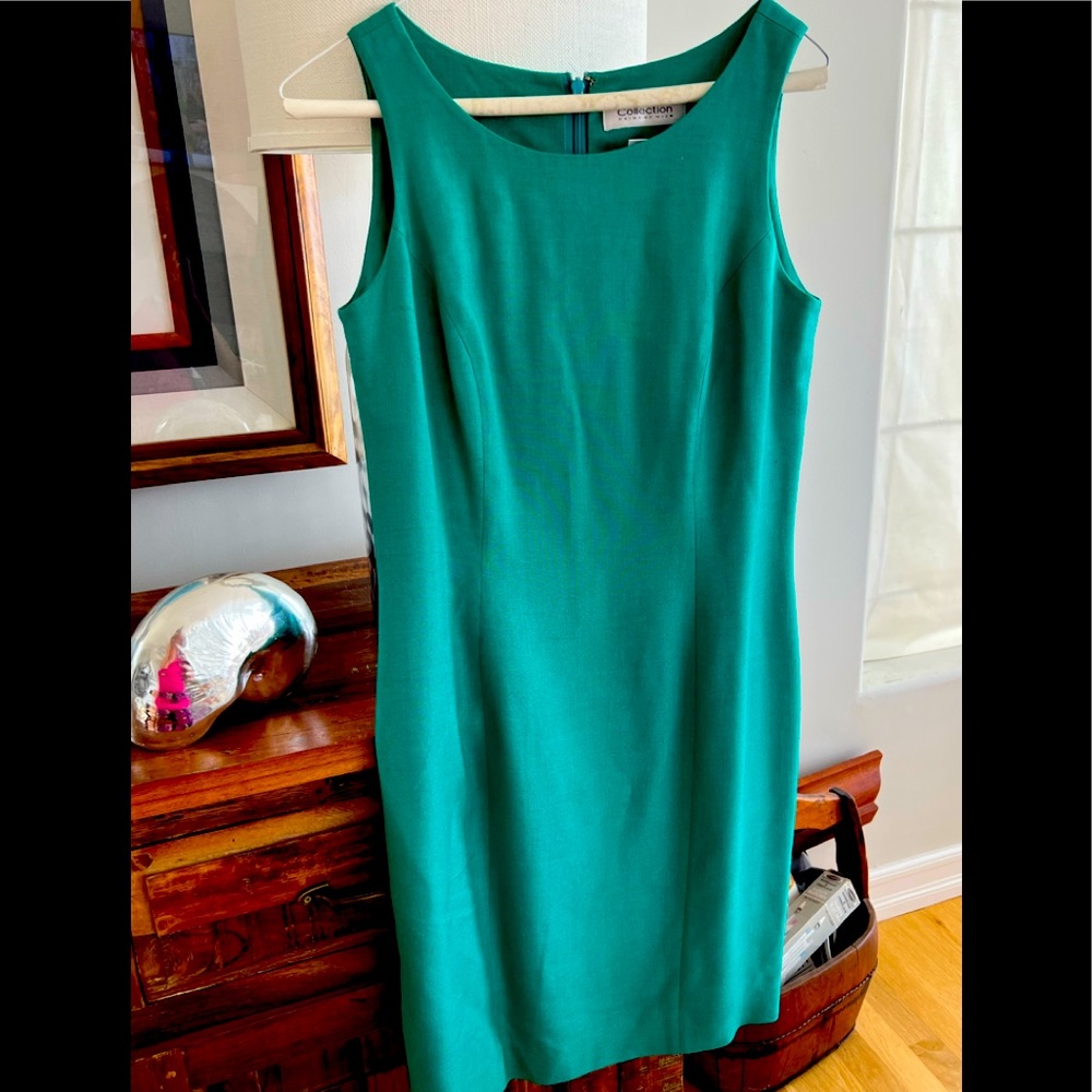 Collection Point Of View Dress.  Green midi,     Size 6.